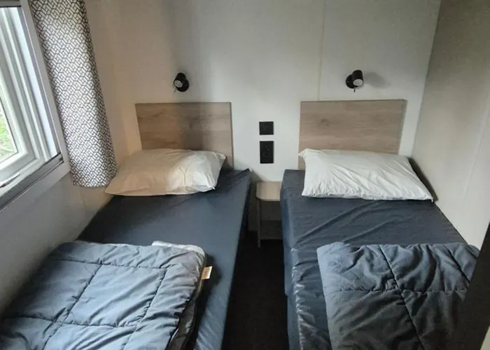 Camping Mobil-home, Les Dunes 5 étoiles, 6 Personnes *