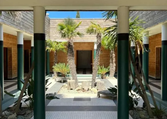 Camping Mobil-home, Les Dunes 5 étoiles, 6 Personnes *